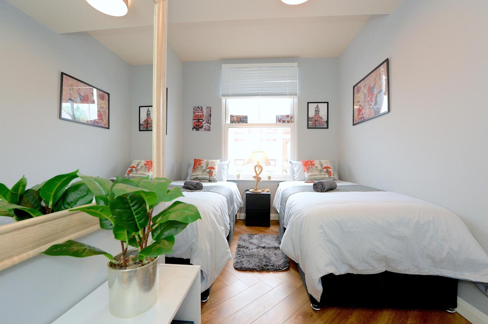 2 Bedroom Flat In Wood Green Piccadilly Line London Ngoại thất bức ảnh